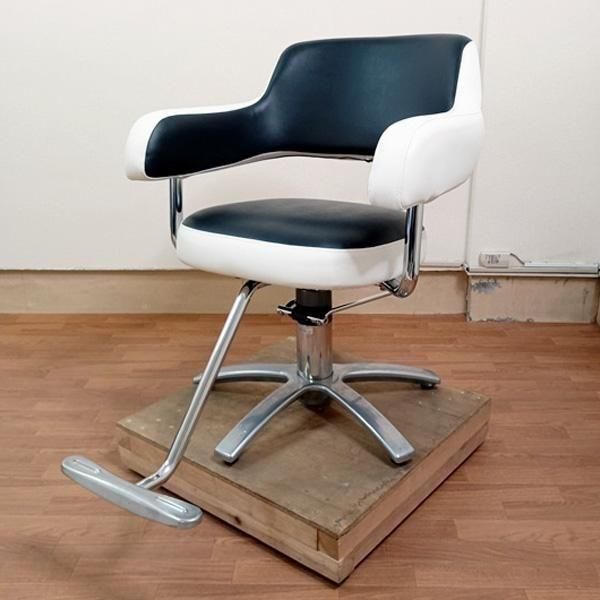 【専用】美容室用スタイリングチェア（中古品）※直接引き取りなら￥8000 スタイリングチェア ハーネス | セットイス,セット椅子（中古