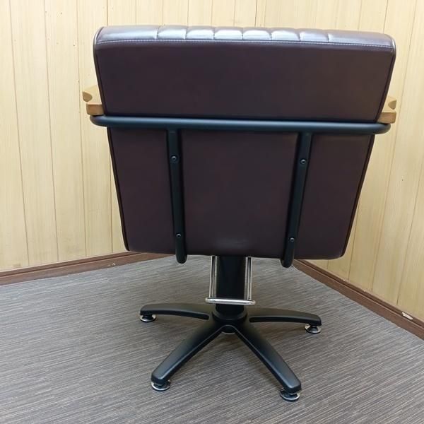 中古/A】ビューティガレージ『スタイリングチェア Dr.SPINE（スパイン