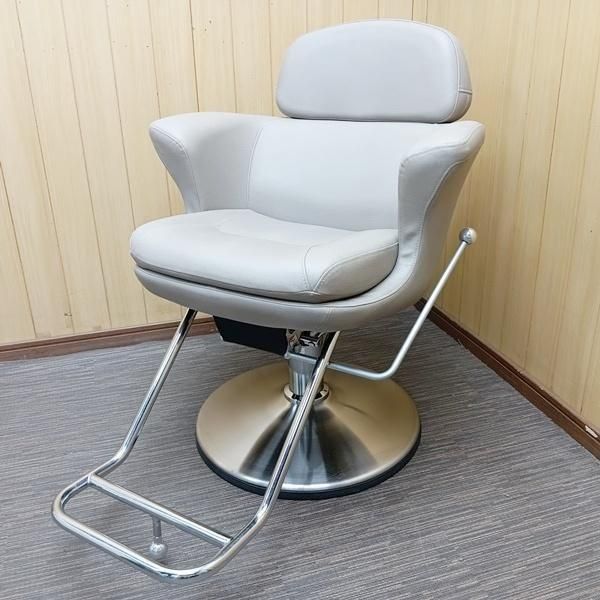 【送料込み】 美容室　中古スタイリングチェア　セット椅子 セットイス 中古のカテゴリのご紹介です - 中古理美容器具・美容
