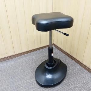 タカラベルモント アルミ Dスツール 赤キャスター 中古】タカラベルモント 『Dスツールアルミ（赤キャスター