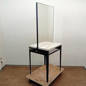 ミラー・ドレッサーのご紹介です -リビキキネット