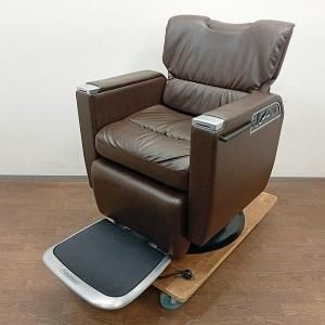 実物を見て触れる！】 大阪ショールームの理美容器具一覧 - 中古理美容