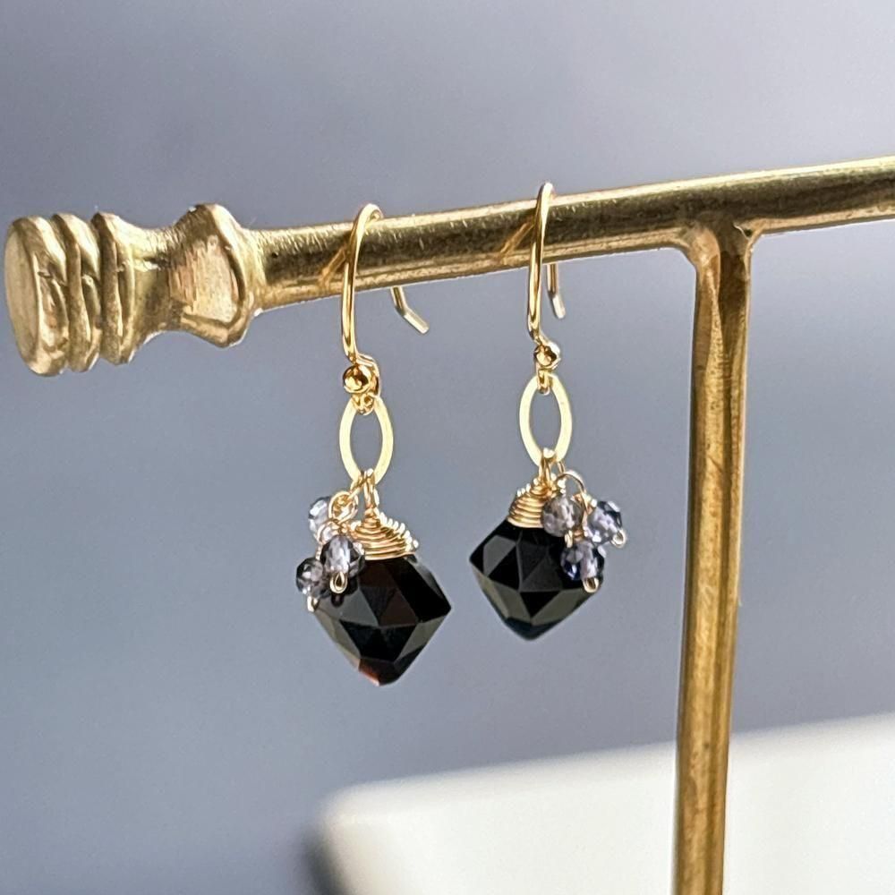 オニキスダイヤカット|ピアス - ハンドメイドアクセサリー YOU's Box