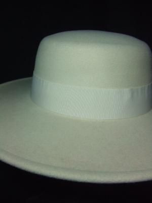 イベント用練習用にいかがでしょうか！？ アイボリー コルドベス