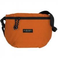MT. RAINIER DESIGN  Ill180 "ONE PANEL BAG, RUST"